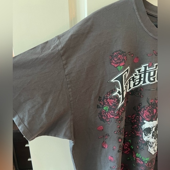 Grateful Dead Roses Tee in Washed Black
DAYDREAMER - Picture 8 of 16